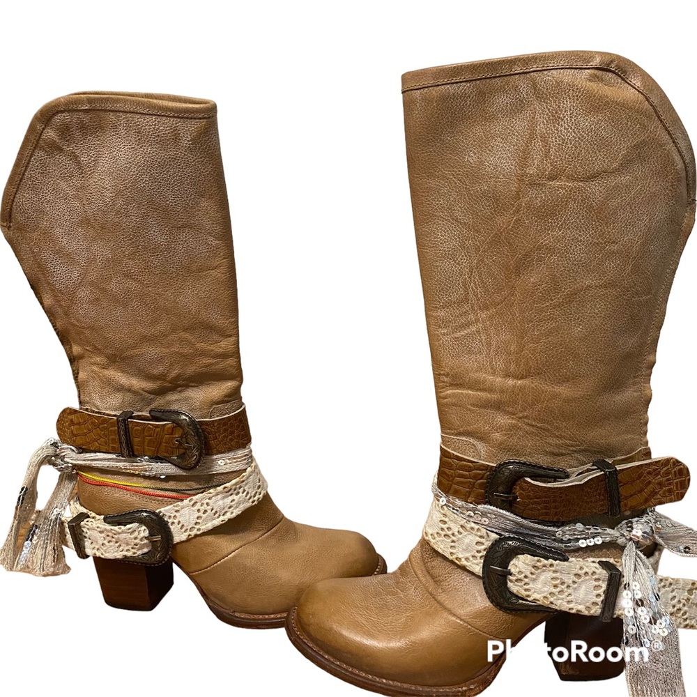 Freebird by Steven Bae boot Buckle Knotted Fabric Strap Block lSZ 9